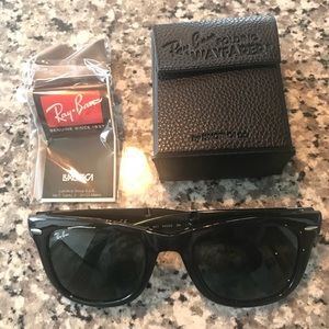 Ray Ban Original Folding Wayfarer Sunglasses